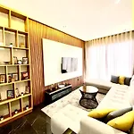 New Modern 1 Bedroom 1Min Fr Tramway
