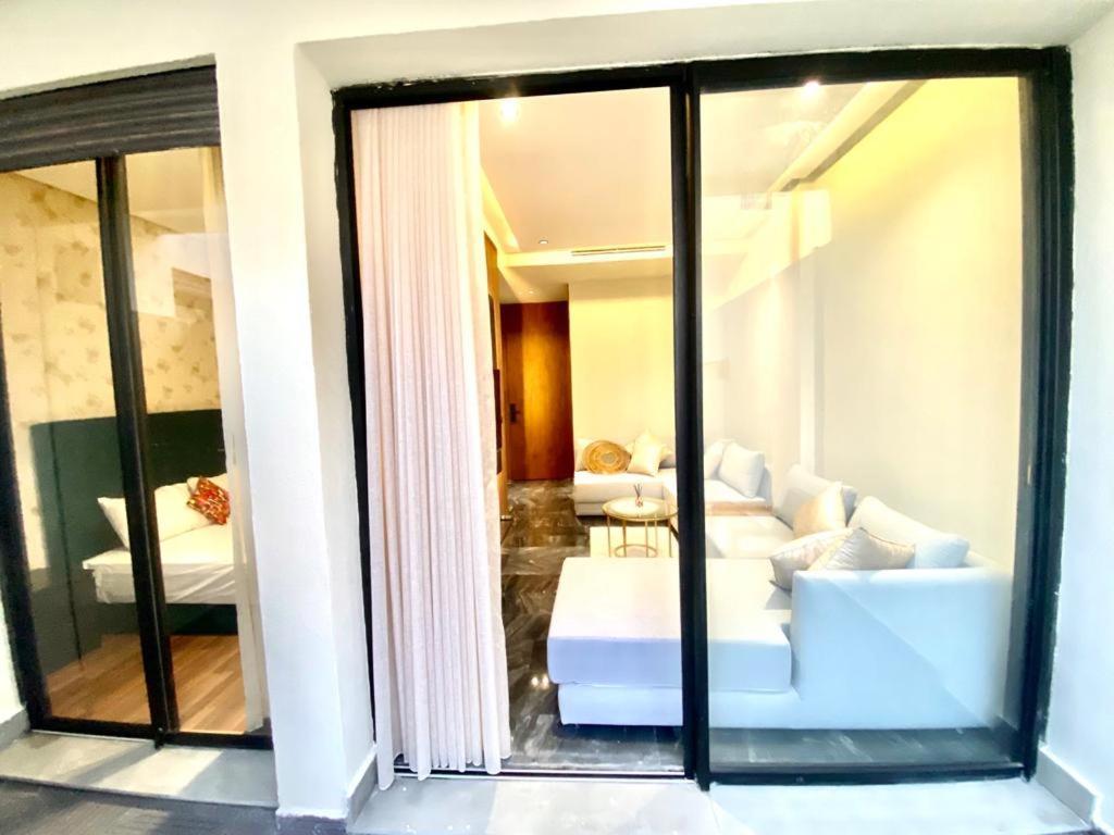 New Modern 1 Bedroom 1min Fr Tramway Apartment *