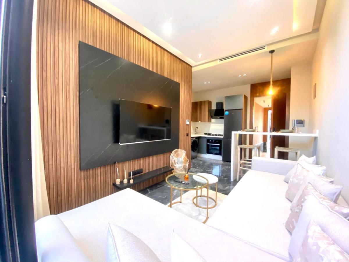 New Modern 1 Bedroom 1min Fr Tramway